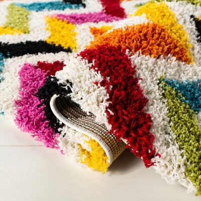 Shag Kids SGK565 Power Loomed Area Rug - Safavieh 3 Shag Kids SGK565 Power Loomed Area Rug - Safavieh - Image 3