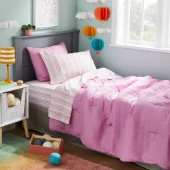 4'x5'6" Ombre Neon Rainbow Tufted Kids' Rug - Pillowfort™ -Children Household Series GUEST c7cbc0bb 30b8 4e65 8486 65fb3393a907