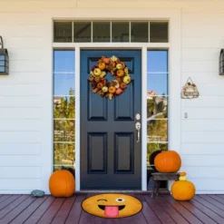 Deerlux Emoji Style Round Funny Smiley Face Kids Area Rug, Winky Tongue Out Emoji Rug, 24'' X 24''